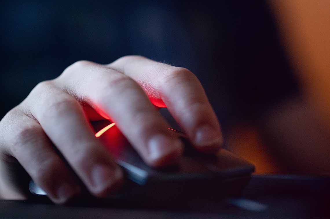 la verificación de edad en internet, un candado que no cierra